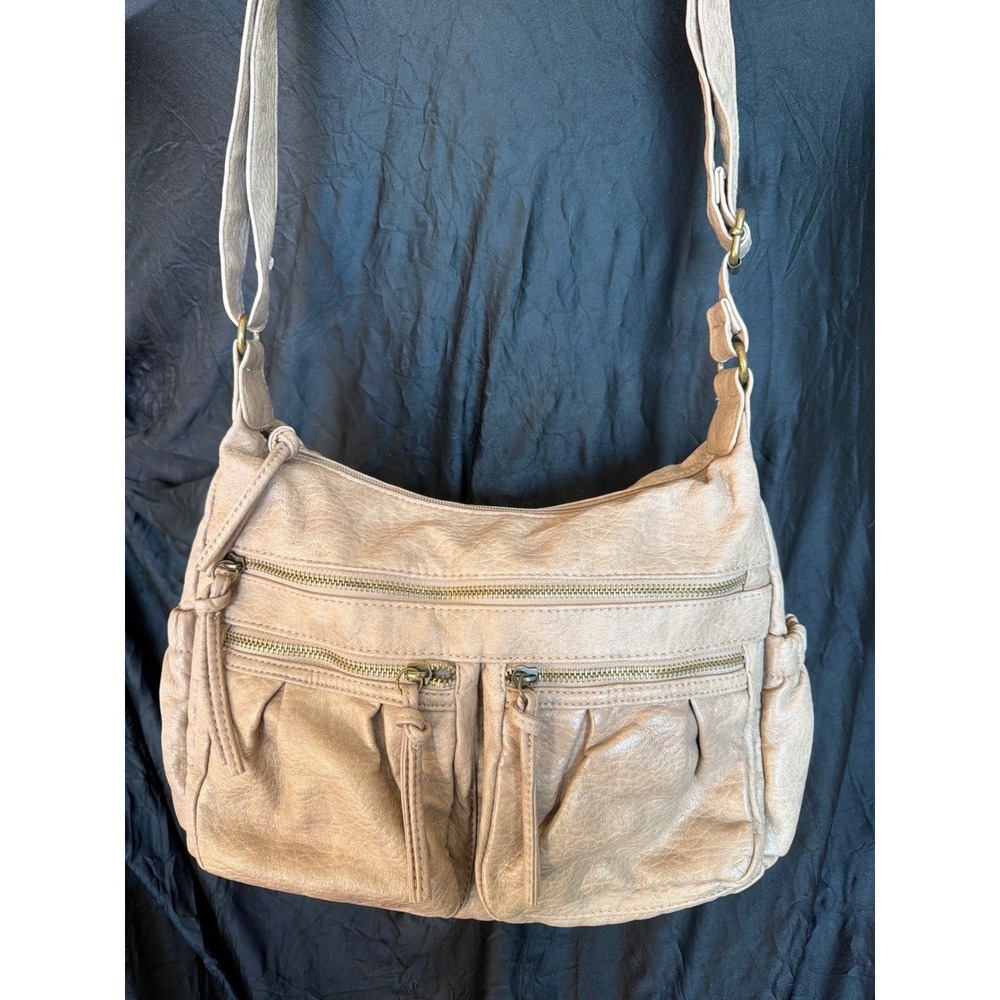 Bueno Tan Beige Vegan Faux Leather Multi Pocket Crossbody Hobo Bag Womens